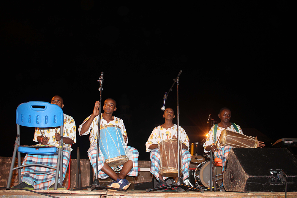 Semaine culturelle 2016 - Kinga Folk de Labattoir Semaine culturelle de Mtsamboro 2016